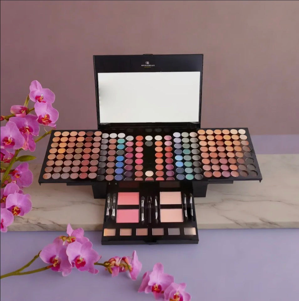 Coffret Maquillage Complet – Palette Fards, Blush & Poudres – Tout-en-Un