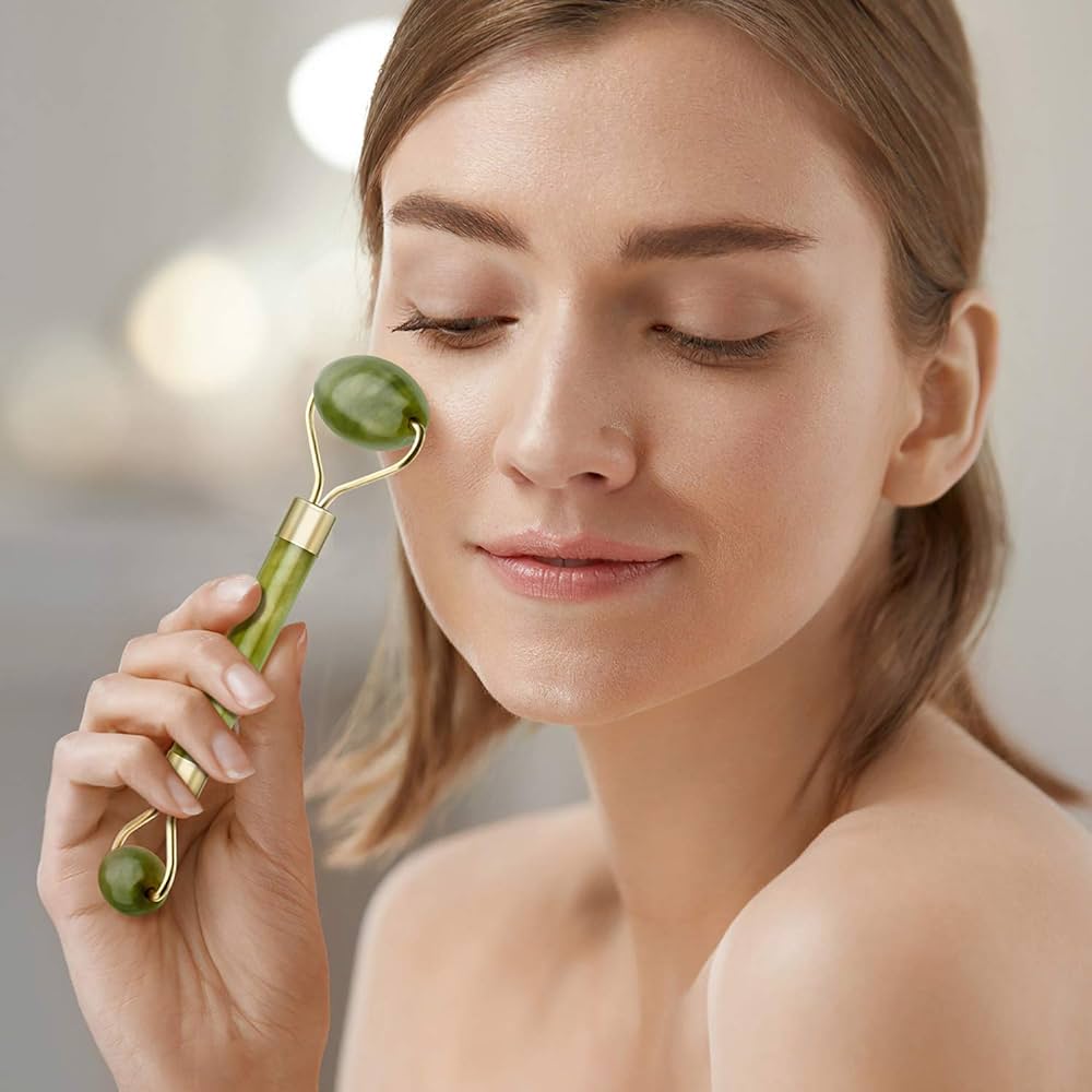 Rouleau de Jade – Massage Visage Anti-Âge & Éclat Naturel
