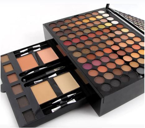 Coffret Maquillage Complet – Palette Fards, Blush & Poudres – Tout-en-Un