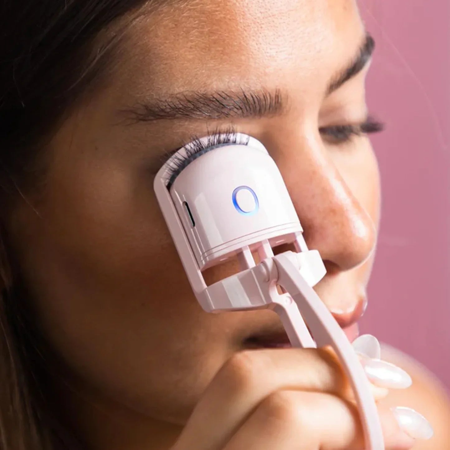 Recourbe-Cils Chauffant – Regard Intense & Cils Recourbés en 10 Secondes